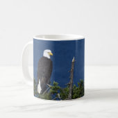 Mug Aigle mûre sur le sapin (Devant gauche)