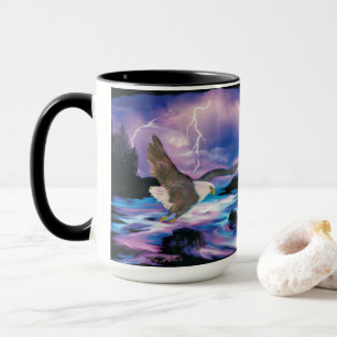 Mug Aigle royal volant dans le clair de lune