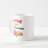 Mug Aimé par un bull-terrier (race de chien) (Devant gauche)