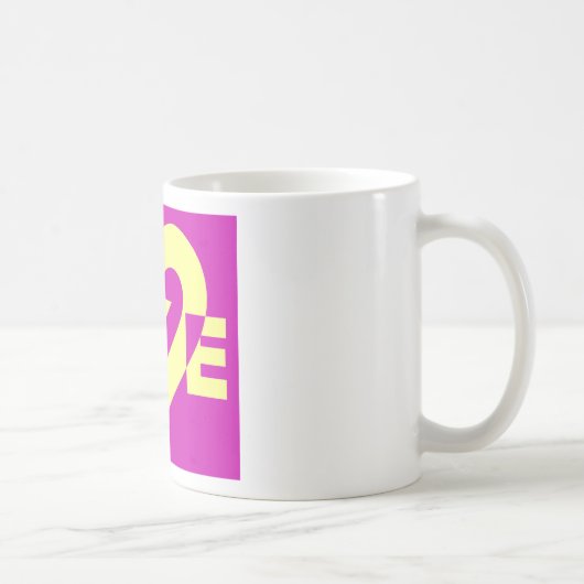 Mug Aimer Jaune sur violet (Droite)