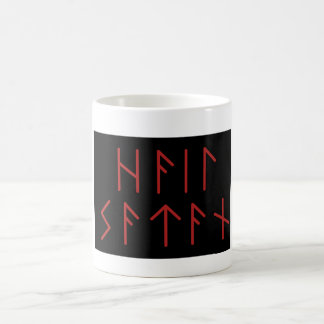 Mug Aîné rouge foncé Futhark Hail Satan