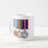 Mug Air Crew Europe Star avec le groupe de médailles d (Devant gauche)