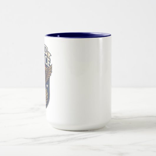 Mug Air Force (USAF) (Centre)