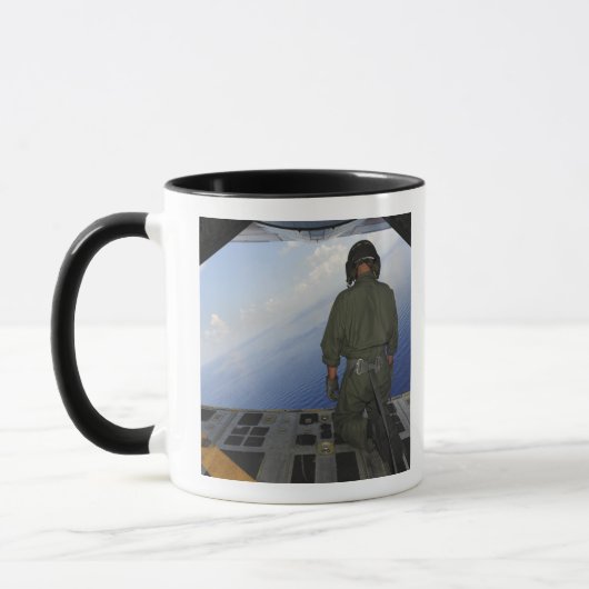 Mug Airman observe les eaux du golfe du Mexique (Gauche)