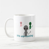 Mug Aliens montrant un geste "j'aime" (Gauche)