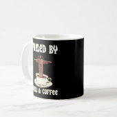 Mug Alimenté Par Jésus Et Café (Devant gauche)