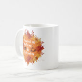Mug Alimenté par la caféine et septembre (Devant gauche)