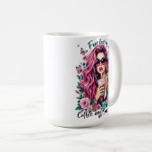 Mug Alimenté par le café et le sarcasme (Devant droit)