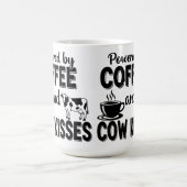 Mug Alimenté par le café et les baisers de vache (Centre)