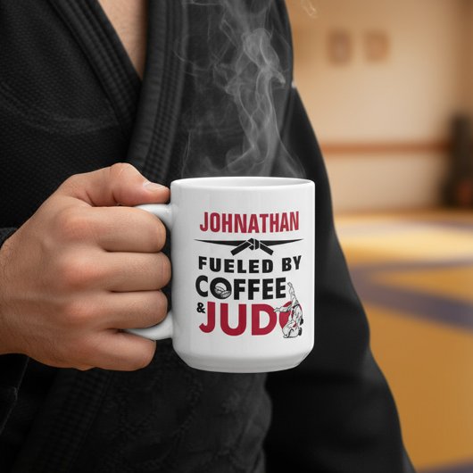 Mug Alimenté par le Café & Judo Drôle Cool