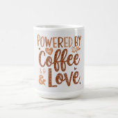 Mug Alimenté par le Café & l'Amour – Conception de Vie (Centre)