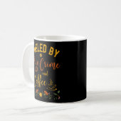 Mug Alimenté Par Un Véritable Crime Et Café En (Devant gauche)
