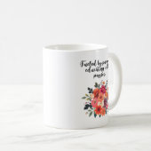 Mug Alimenté par une éducation passionnée (Devant droit)