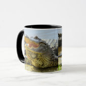 Mug Alligator. Face à face. (Devant gauche)