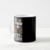 Mug Alors vous lancez des fléchettes_ C'est mignon Les (Devant gauche)