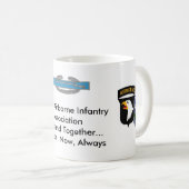 Mug alpha asskicking, currahee seal2, cib, VIETNAM1… (Devant droit)