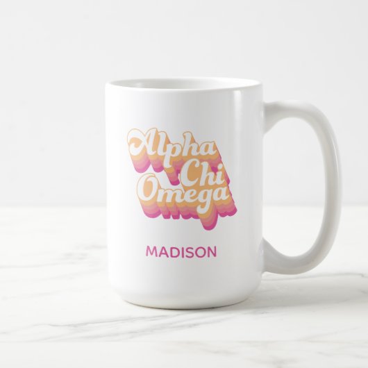 Mug Alpha Chi Omega | Écriture Groovy (Droite)