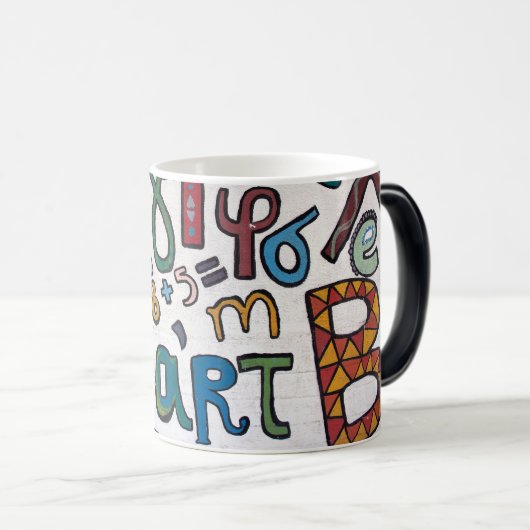 Mug Alphabet Coloré (Devant droit)
