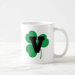 Mug Alphabet de la lettre V de St Patrick