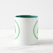 Mug Alphabet de lettres rondes, design de cercle vert (Centre)