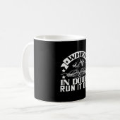 Mug Alpinisme -Quand Il Y A Un Doute (Devant gauche)