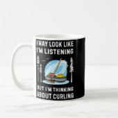 Mug Amateur de curling drôle, je peux sembler écouter (Gauche)