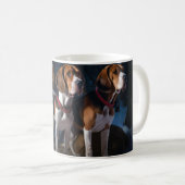 Mug American English Foxhound Snowy Sleigh Noël (Devant droit)