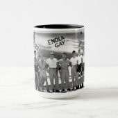 Mug Americana :  Homosexuel d'Enola (Centre)