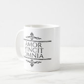 Mug Amor Vincit Omnia (Devant gauche)