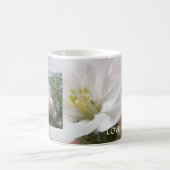 Mug Amour de fleurs d'Apple de MAMAN de CADEAUX de (Centre)