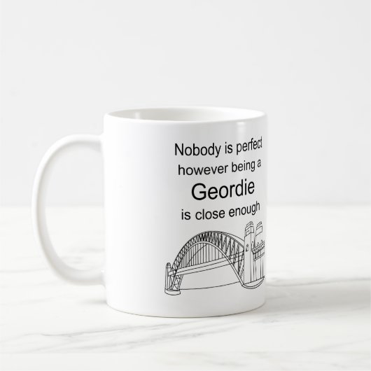 Mug Amour Newcastle ? Amour étant un Geordie ? C'est (Gauche)