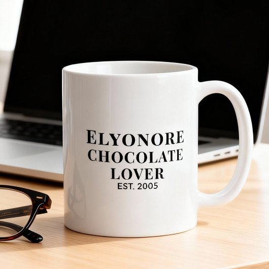 Mug Amoureux de chocolat Noir Script Nom Personnalisé