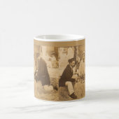 Mug Amusement 1914 sur la plage RPPC (Centre)
