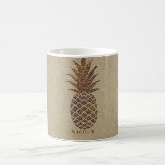 Mug Ananas en bronze doré Tropical Personnalisé (Centre)