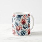 Mug Ananas rouges, blancs et bleus (Devant droit)