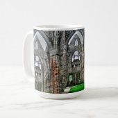 Mug Ancienne abbaye de Tintern, monastère cistercien, (Devant gauche)