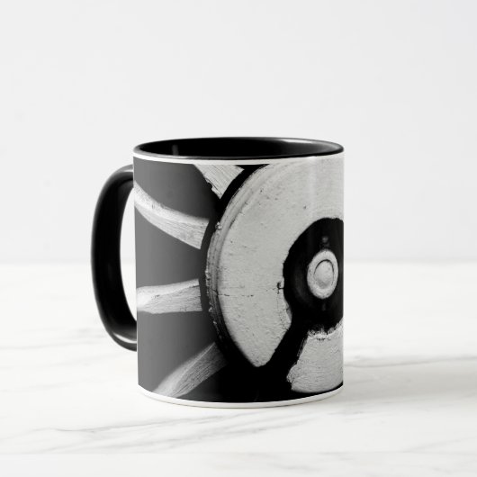 Mug Ancienne roue Vintage Wagon (Devant gauche)
