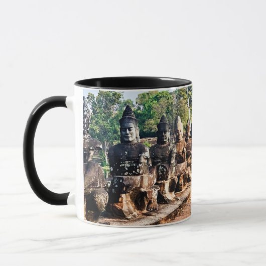 Mug Angkor Thom God Statues  (Gauche)