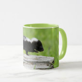 Mug Animaux de bébés cutest | Bébé Skunk (Devant droit)