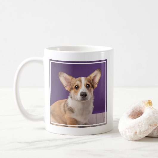 Mug Animaux de bébés cutest | Corgi Chiple sur Purple (Avec donut)