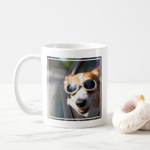 Mug Animaux de bébés cutest Corgi lunettes dans la v