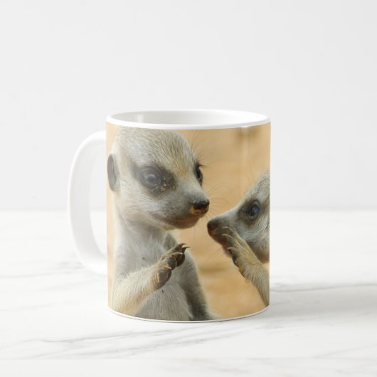 Mug Animaux de bébés cutest | Deux jeunes Meerkats (Devant gauche)