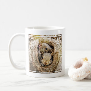 Mug Animaux de bébés cutest   Écureuils curieux