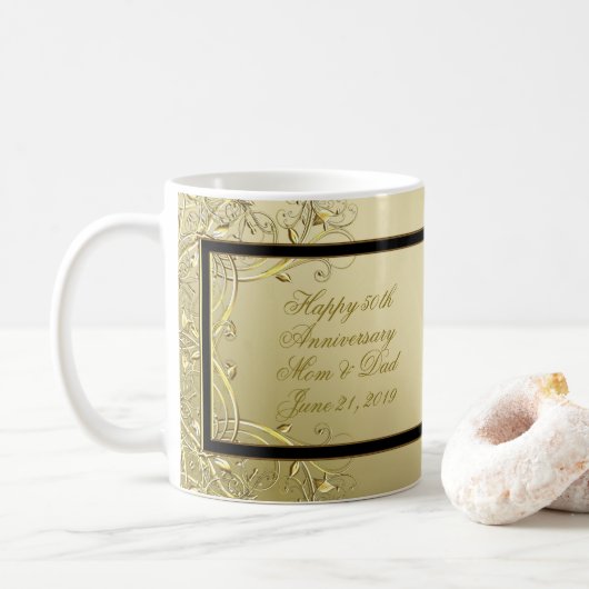 Mug Anniversaire de mariage de noir cinquantième d'or (Avec donut)