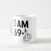 Mug Anniversaire drôle 70 ans J'ai 69 ans (Devant gauche)