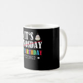 Mug Anniversaire Jeudi 22 Février 22/22/2022 (Devant droit)