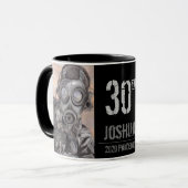 Mug Anniversaire pandémique personnalisé Nom et âge (Devant gauche)