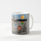 Mug Anti Trump / Creuser la tête dans le sable, (Devant droit)