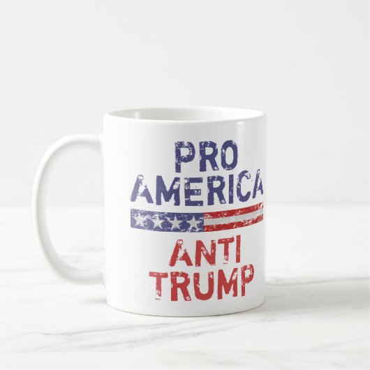 Mug Anti-Trump pro-américain (Gauche)