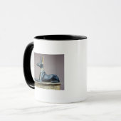 Mug Anubis, un dieu égyptien des morts d'un coffre (Devant gauche)